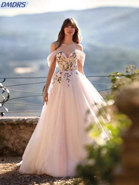 Abito da sposa elegante con spalle scoperte Abito da sposa classico con applicazioni con scollo a V Abito da sposa lungo a trapezio semplice