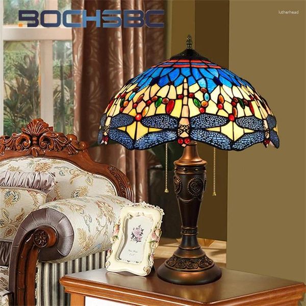 Tischlampen BOCHSBC Tiffany-Buntglaslampe im mediterranen Stil mit blauen Libellen, Art-Deco-Wohnzimmer-Arbeitszimmer-Schlafzimmer-Nachttischlampe