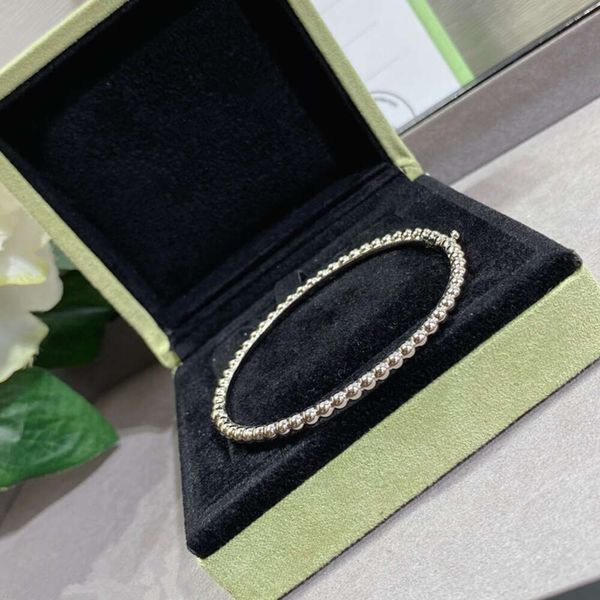 Новый классический дизайнер браслета Van Clover v Gold Bead Bracelet Exquisite Beads очень модные дамы Популярные украшения