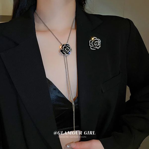 Luxo todo zircão grande camélia colar para mulher liga preta camisola corrente ajustável colar broche 240328