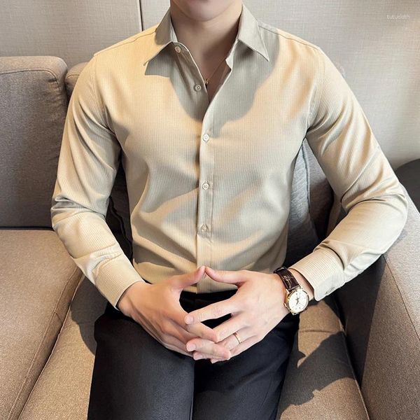 Camisas casuais masculinas 2024 elegante camisa de tecido listrado para homens manga longa de alta qualidade cor sólida negócios social formal M-4XL
