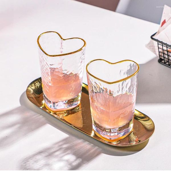 Bicchieri da vino Nordic Modello a martello senza piombo a forma di cuore Bella tazza bicchiere in vetro trasparente con bordo dorato Tazze da 210 ml da 7 once per gli amanti 1 pz