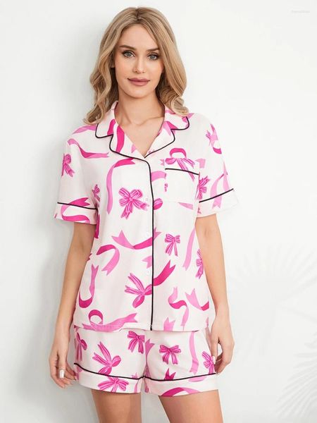 Home Abbigliamento Donna Set da salotto in 2 pezzi Camicia a maniche corte con risvolto Top Pantaloncini con stampa a fiocco Completi da notte Abito floreale Abbigliamento da notte Pigiama