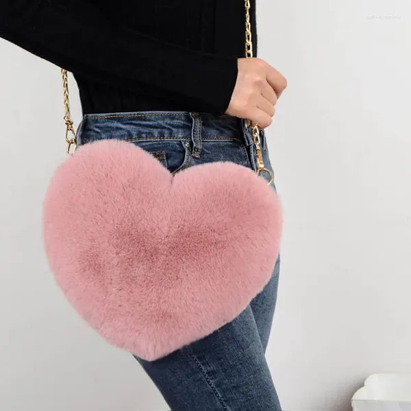 Omuz çantaları 2024 Moda Kadınların Kalp Şekleli Çantalar Sevimli Kawaii Faux Fur Crossbody Cüzdan Cüzdan Çantası Zincir Çantası Lady Handbag