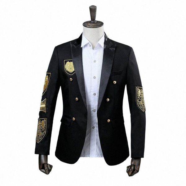 Goldmedaille Stickerei Anzug Jacke Männer Schwarz Rot Zweireiher Bühne Prom Show Sänger Kostüm Neue Fi Militär Männliche Blazer b3JP #