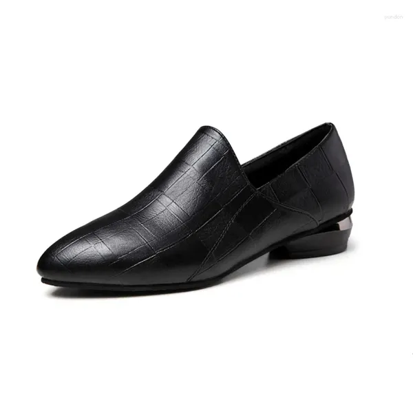 Casual Schuhe 2024 Mode Weiß-kragen Leder Frauen Einfache Spitz Starke Ferse Bequeme Und Atmungsaktive Loafer