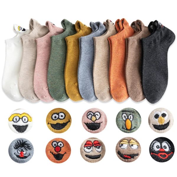 Zubehör 20 Stück = 10 Paare/Los Baumwolle lustige Socken Frauen Kawaii bestickt Ausdruck Frauen Socken glücklich süße Socken Candy Farbe Skarpetki