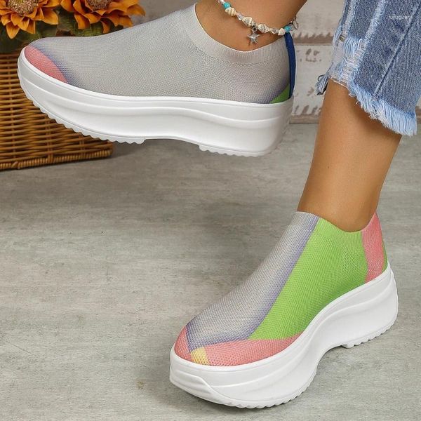 Scarpe casual estive traspiranti Slip On per donna Moda Plus Size Scarpe da passeggio con plateau Scarpe basse da donna Sneakers da donna