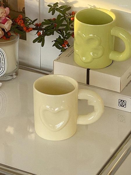 Tazze Simpatica tazza in ceramica Fiori Amore Tazza in rilievo per la casa Tinta unita Semplice colazione Farina d'avena 300 ml