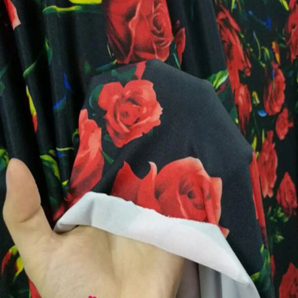 Tecido bom 4 lado elástico tecido de dança algodão/elastano tecido de malha rosa vermelha flor impressão tecido diy costura vestido roupas tshirt