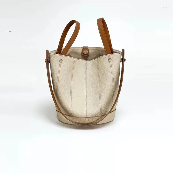 Totes 2024 primavera verão versátil commuting temperamento balde saco tote feminino contraste cor único ombro crossbody axila