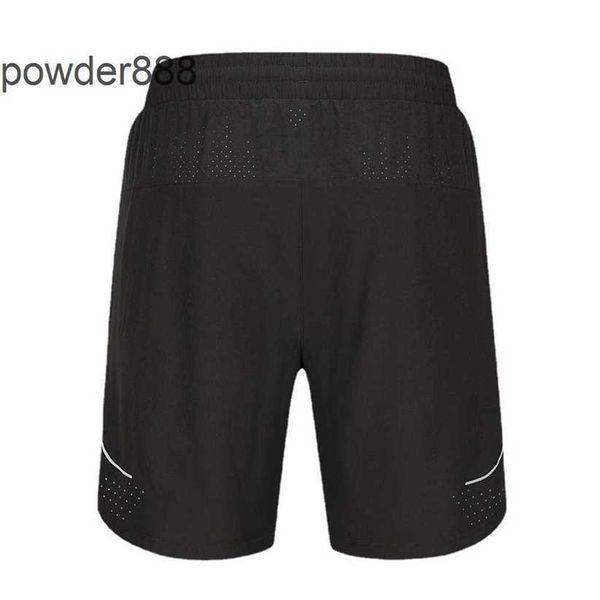 Calças esportivas casuais masculinas leves de verão com shorts de corrida de cinco peças, secagem rápida, fresca e elástica