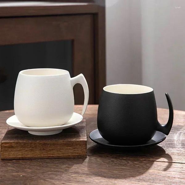 Tazze Piattini Colore Bianco/Nero Tazza in ceramica a forma rotonda vintage Tazza da caffè per acqua da ufficio con