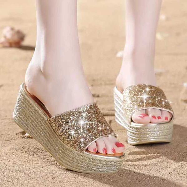 Hausschuhe Lucifer Gold Silber Pailletten Keile für Frauen 2023 Sommer Offene spitze Plattform Sandalen Damen High Heels H240328