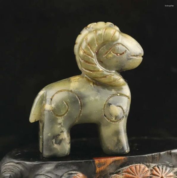 Dekorative Figuren aus alter handgeschnitzter Schafstatue aus natürlicher Jade
