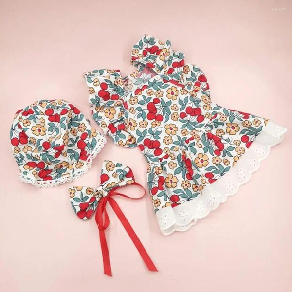 Vestuário para cães de três peças ternos para animais de estimação vestido design floral conjunto com gravata borboleta para cães pequenos aniversários femininos