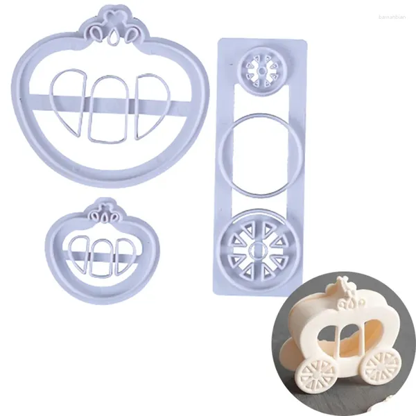 Moldes de cozimento 3 pcs Princesa e Carruagem Fondant Bolo Cortador Sugarcraft Molde de Biscoito Plástico Forma de Abóbora Ferramentas de Decoração