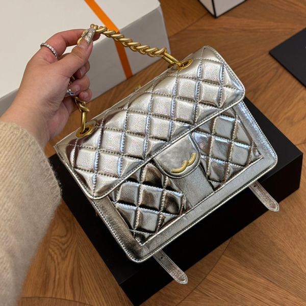 Postman Rucksack Designer Mode Damen Tasche Lackleder Diamant Gingham Gold Hardware Metall C Schnalle Luxus Handtasche Matelasse Kette Umhängetasche Geldbörse 22 cm