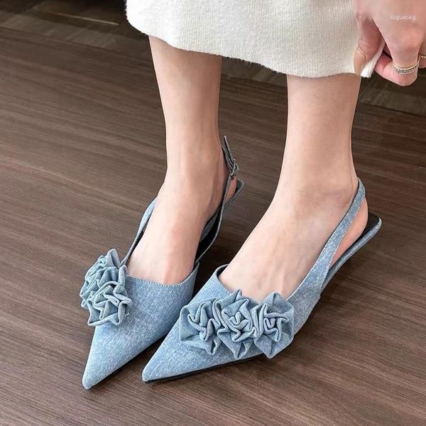 Kleidschuhe Frauen Mid Heels Sandalen Blume Sexy Spitzschuh Slingback 2024 Sommer Strand Designer Elegante Pumps Flip Flops Femme Slides