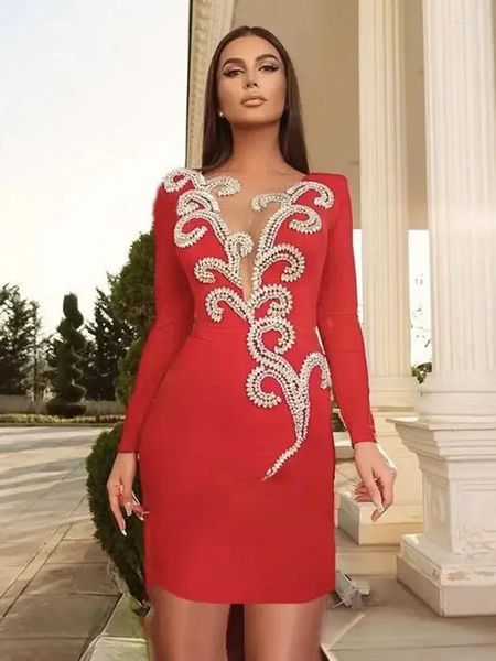 Sıradan Elbiseler 2024 Kadın Lüks Elmas Boncuk Tasarımı Uzun Kollu V yakalı örgü bandaj Mini Elbise Zarif Ünlü Parti