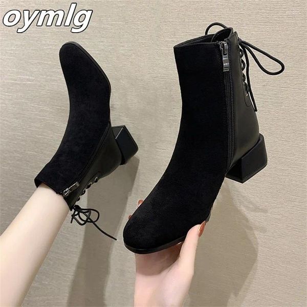 Botas 2024 outono e inverno internet celebridade moda feminina na moda confortável temperamento lace-up mulheres curtas