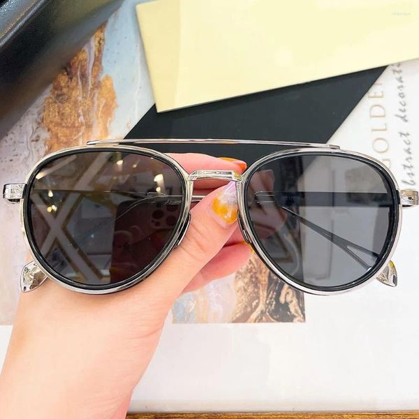 Óculos de sol banda de luxo estilo de moda de alta qualidade para mulheres e homens lentes personalizáveis feitas à mão tendência estética