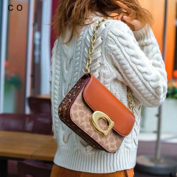 Bolsas de ombro femininas estão à venda na fábrica Olays Nova bolsa Idol com corrente de couro vintage revestida única crossbody flip tofu para mulheres