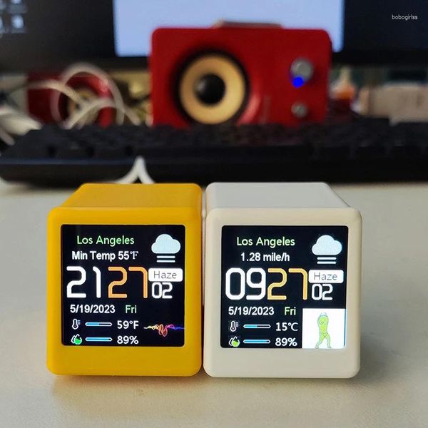 Orologi da tavolo Orologio moderno a LED Sensore di allarme desktop elettronico per temperatura e umidità esterne Wifi Stazione meteorologica intelligente