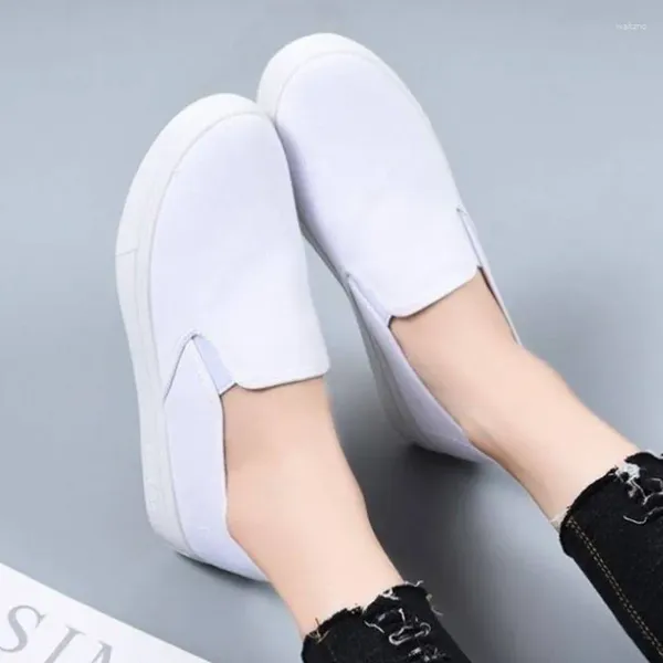 Sapatos casuais sapatilha feminina moda feminina lona branca plana senhoras preto confortável primavera deslizamento na plataforma e5711