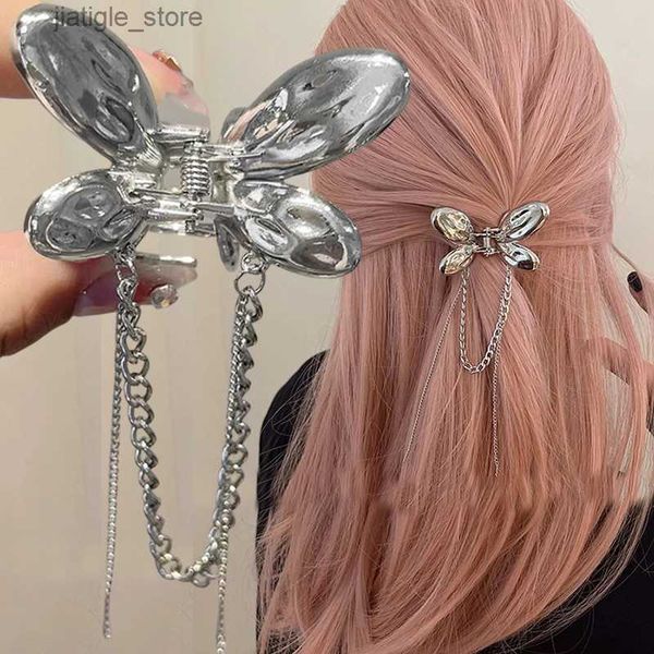 Haarspangen Y2k Metall Mini Schmetterling Haarklammern für Frauen Damen Schwarz Silber Kleine Haarspangen mit Quastenketten Haarnadeln Haarschmuck Y240329
