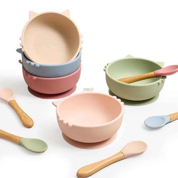 Copos Pratos Utensílios 2 unidades / conjunto Tigela de alimentação de silicone para bebê Talheres Pratos de alimentação para bebês Tigela de sucção com colher Pratos infantis Utensílios de cozinha Coisas para bebês 240329