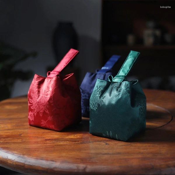 Sacos de armazenamento Saco de tecido de seda tecelagem brocado conjunto de chá viagem estilo chinês pote justiça copo pano impresso tote
