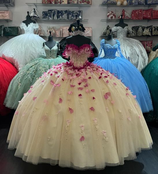 Кружевные платья Quinceanera, расшитые бисером и блестками, светло-желтое бальное платье, милое вечернее платье для выпускного вечера, платье на день рождения, украшенное бабочками 2024