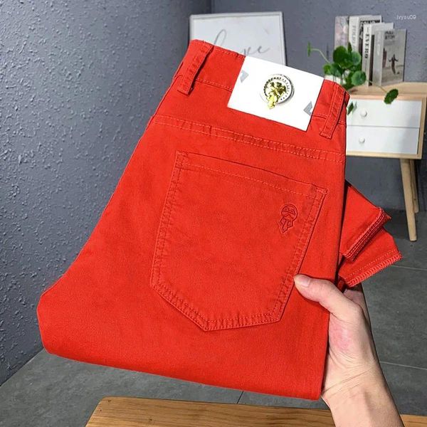 Jeans masculinos vermelho fino ajuste magro estiramento casual tendência qualidade verão fino 2024 calças de luxo leve