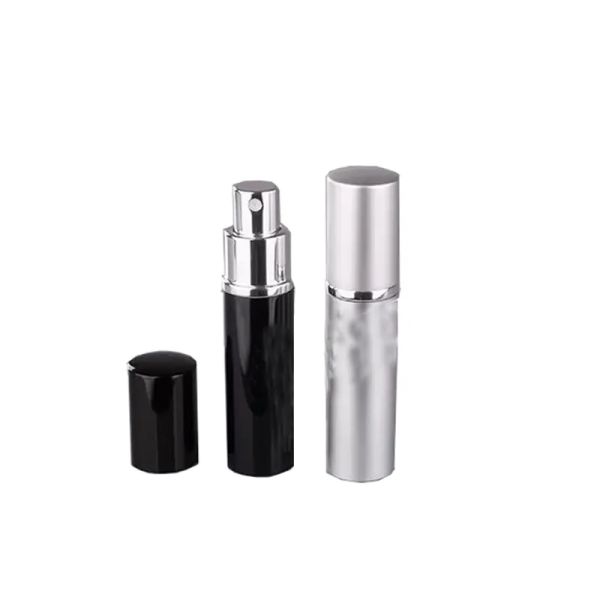 wholesale Flacone spray per profumo da viaggio da 10 ml Piccola pompa portatile ricaricabile Atomizzatore spray Bottiglie in alluminio Fragranze per la casa Nero argento ZZ