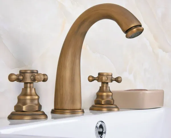 Rubinetti per lavandino del bagno Vintage retrò in ottone antico con montaggio su piattaforma doppie maniglie diffuso 3 fori rubinetto per lavabo miscelatore rubinetti per acqua Man077