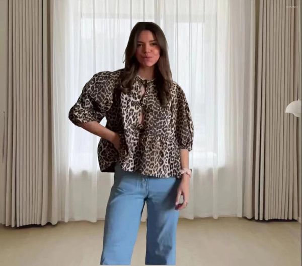 Blusas femininas estampa de leopardo blusa para mulheres verão manga bolha rendas até topos soltos 2024 primavera moda casual