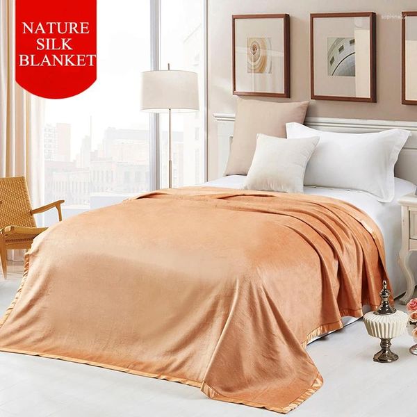 Cobertores Pure Mulberry Silk Velvet Cobertor Natural Quilt Upscale Cozy Bed Sheet Tapete Grau A Cuidados com a Pele