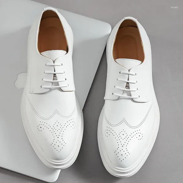 Kleid Schuhe Männer Britischen Gentleman Mode Weiß Formale Brogues Männliche Hochzeit Prom Homecoming Sapato Social Masculino