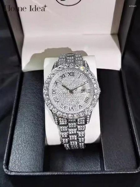 Armbanduhren Herren-Quarzuhr mit glänzenden Diamanten und automatischem Datum, Business-Mode-Armbanduhr, runde Form, Hip-Hop-Uhren