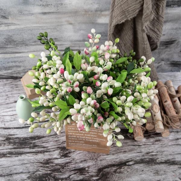 Dekorative Blumen QSM Weihnachtsbeere gefälschte Olivenfrucht Bohnenzweig Jahr künstliche Heimdekoration Pflanzenarrangementmaterial