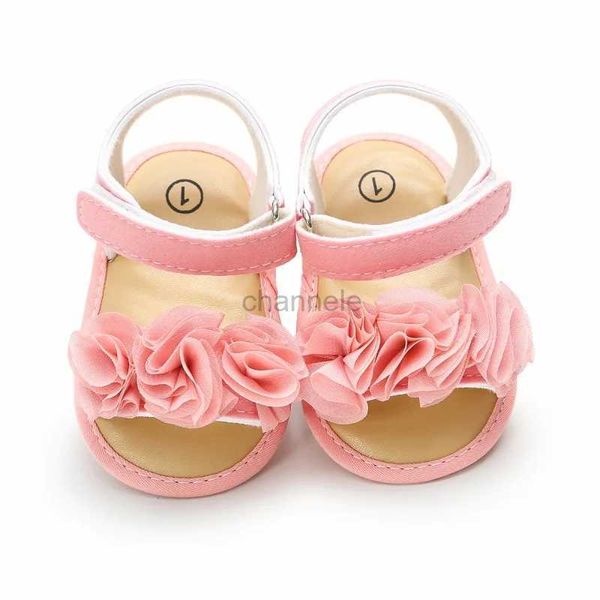 Сандалии Детская обувь Сандалии для маленьких девочек Летние туфли принцессы на плоской подошве с белым цветком Элегантные розовые милые туфли для новорожденных 0-18 месяцев 240329