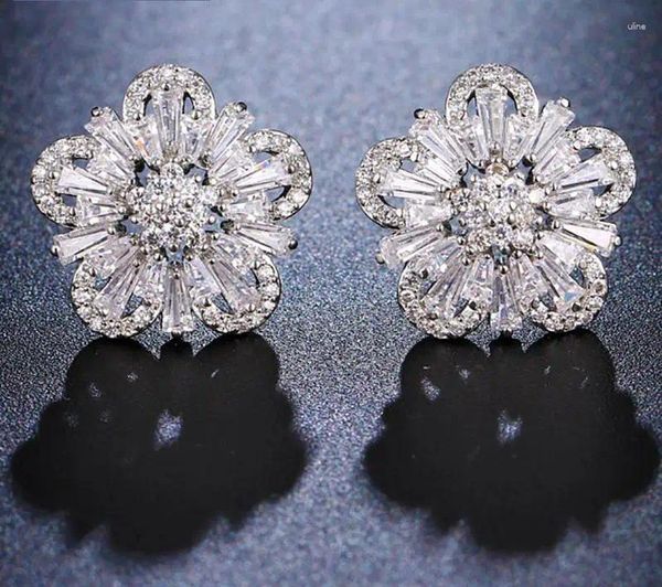 Brincos de garanhão 2024 flor marquise de luxo para mulheres com moda zircão brincos de casamento aniversário presente jóias