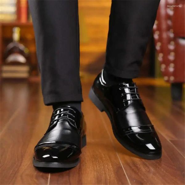 Dress scarpe da ufficio dimensione 44 maschi Black Sports Entertainment Elegant for Men Sneakers Twnis Sapatenos Badkets Novelties