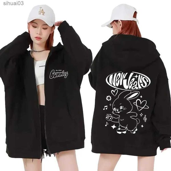 Moletons masculinos Moletons Coreano NewJeans Bunny Kawaii Gráfico Zipper Hoodie Moda K-pop Estilo Bonito Hoodie Mens Jaqueta Casual Zipper MoletomL2403