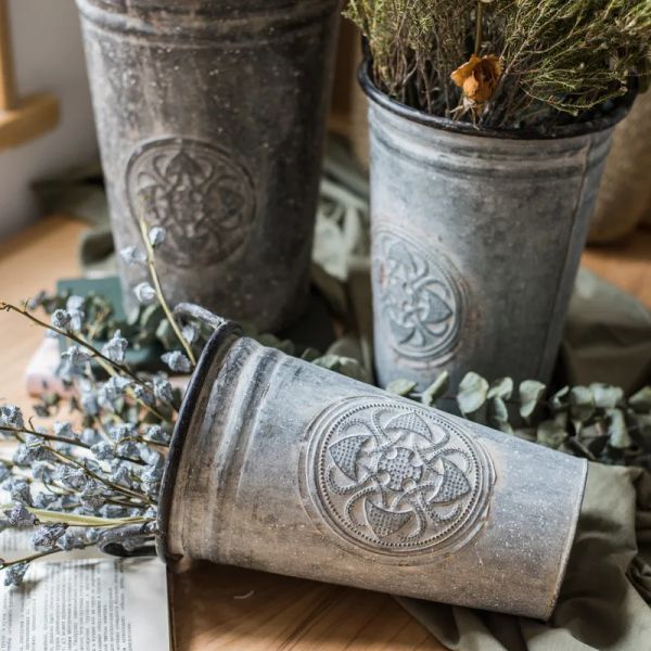 Vasi Secchio di latta vintage Secchio di fiori d'arte in ferro Vaso di ferro francese Ornamenti per vasi nostalgici Disposizione del soggiorno Fiori secchi