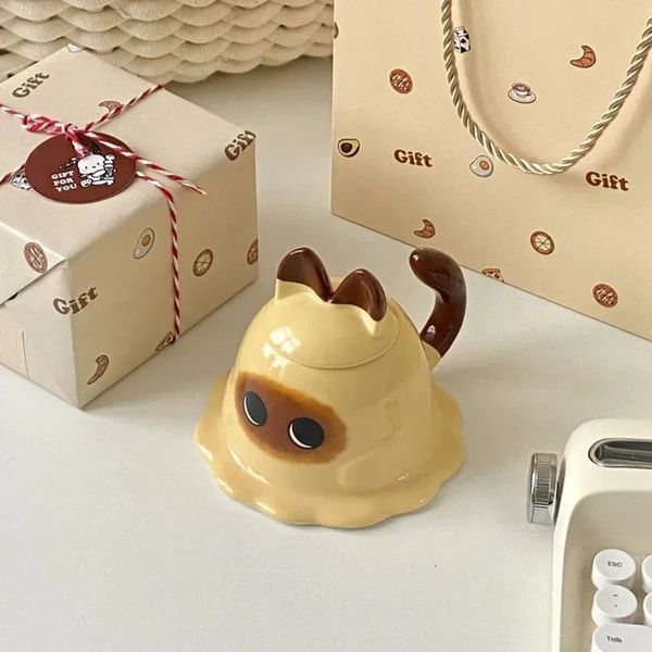 Kawaii Siamese Cat Purê de Batata Xícara de Café Bonito Caneca de Cerâmica Copos de Leite Alto Nível de Aparência Acessórios de Cozinha Canecas 240325