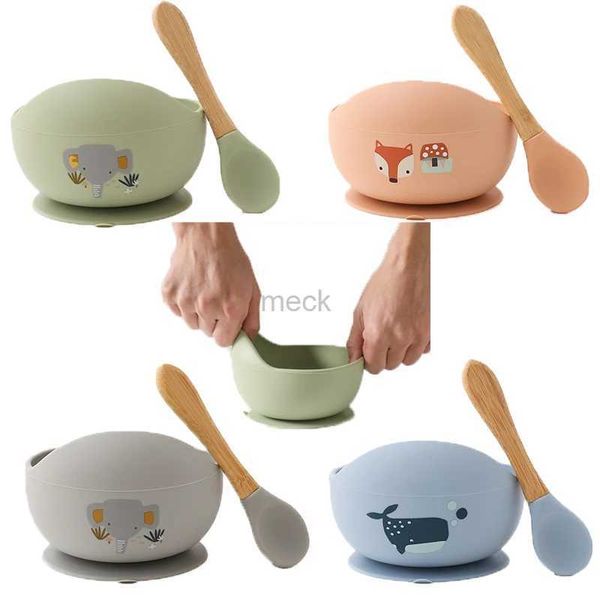 Copos Pratos Utensílios Tigela de silicone para bebê BPA grátis com colher Conjunto de estampa de animal de desenho animado Tigela de sucção antiderrapante Tigela de alimentação de alimentos para crianças Pratos de bebê 240329