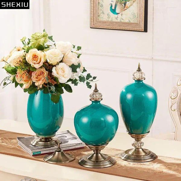 Vasen Europäische Eisriss-Keramikvase, Ornament, gelbe Blumenblume mit Deckel, Metallsockel, Wohnzimmer, Tischeinrichtung, Heimdekoration