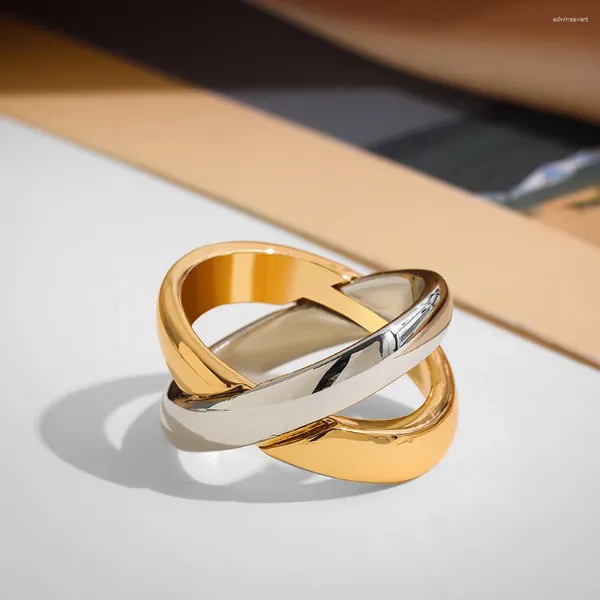 Anelli a grappolo Set di anelli tondi a cerchio classico Fedi nuziali color oro per gioielli di fidanzamento femminile da donna